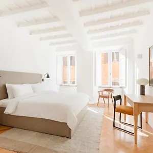 شقة فندقية Sonder Palazzo Taverna, روما